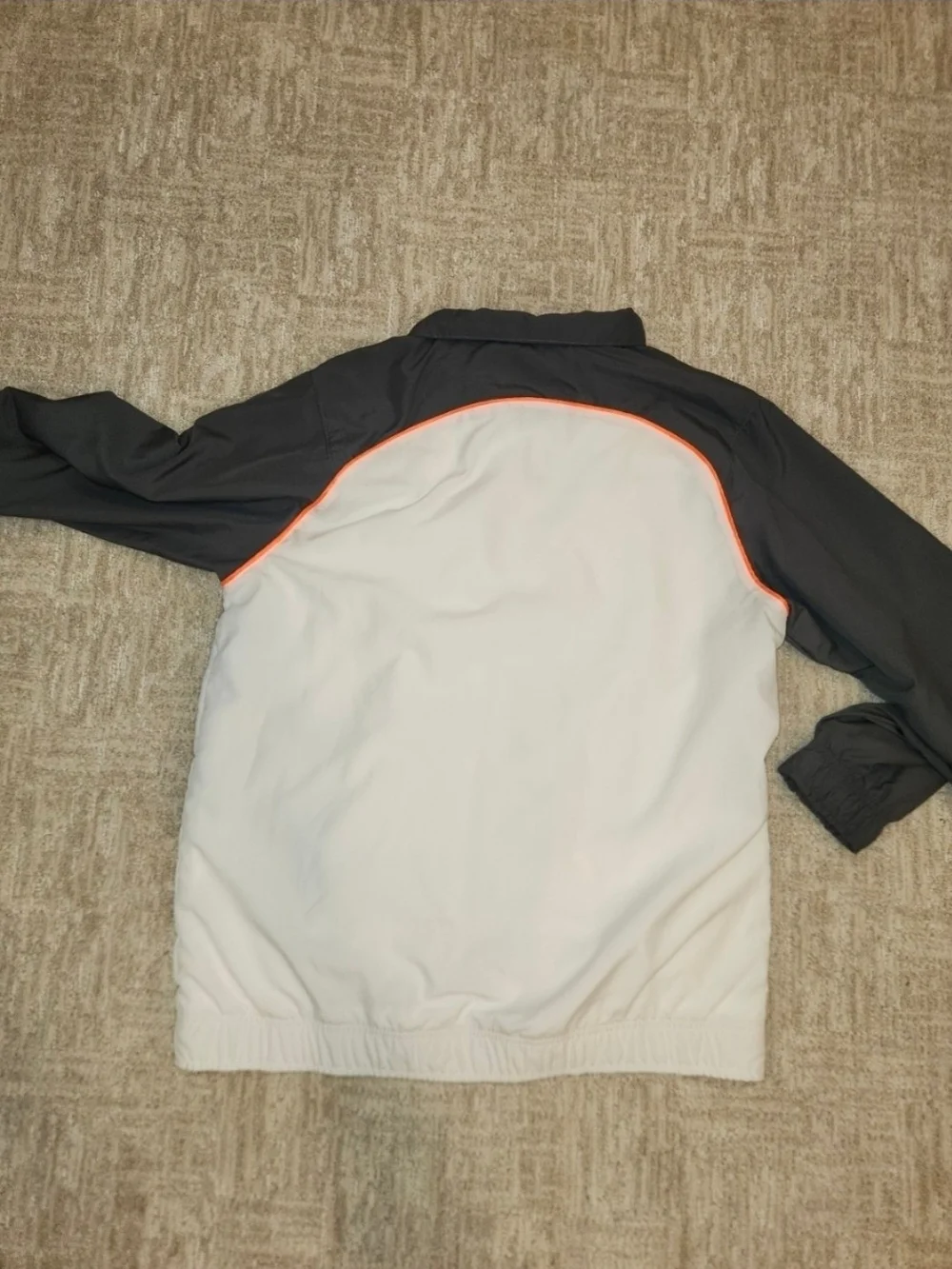Nike Dri-Fit Windbreaker Resistant White & Gray Embroidered Swoosh Men's  Medium